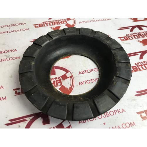 Опора задньої пружини Kia Sorento 2002-2009 551313E000